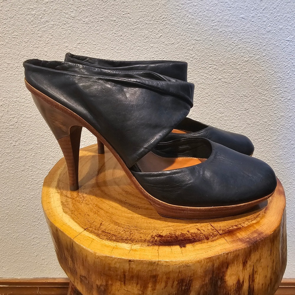 Leifsdottir Black Leather Twisted Strap Platform Stiletto Mules Heels Size 39.5
